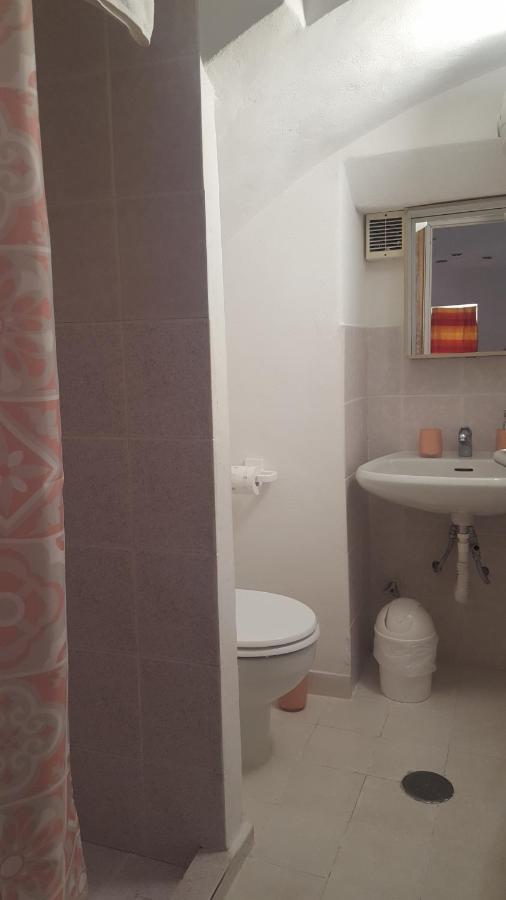 La Casa Sugli Archi Hotel Ponza Ngoại thất bức ảnh