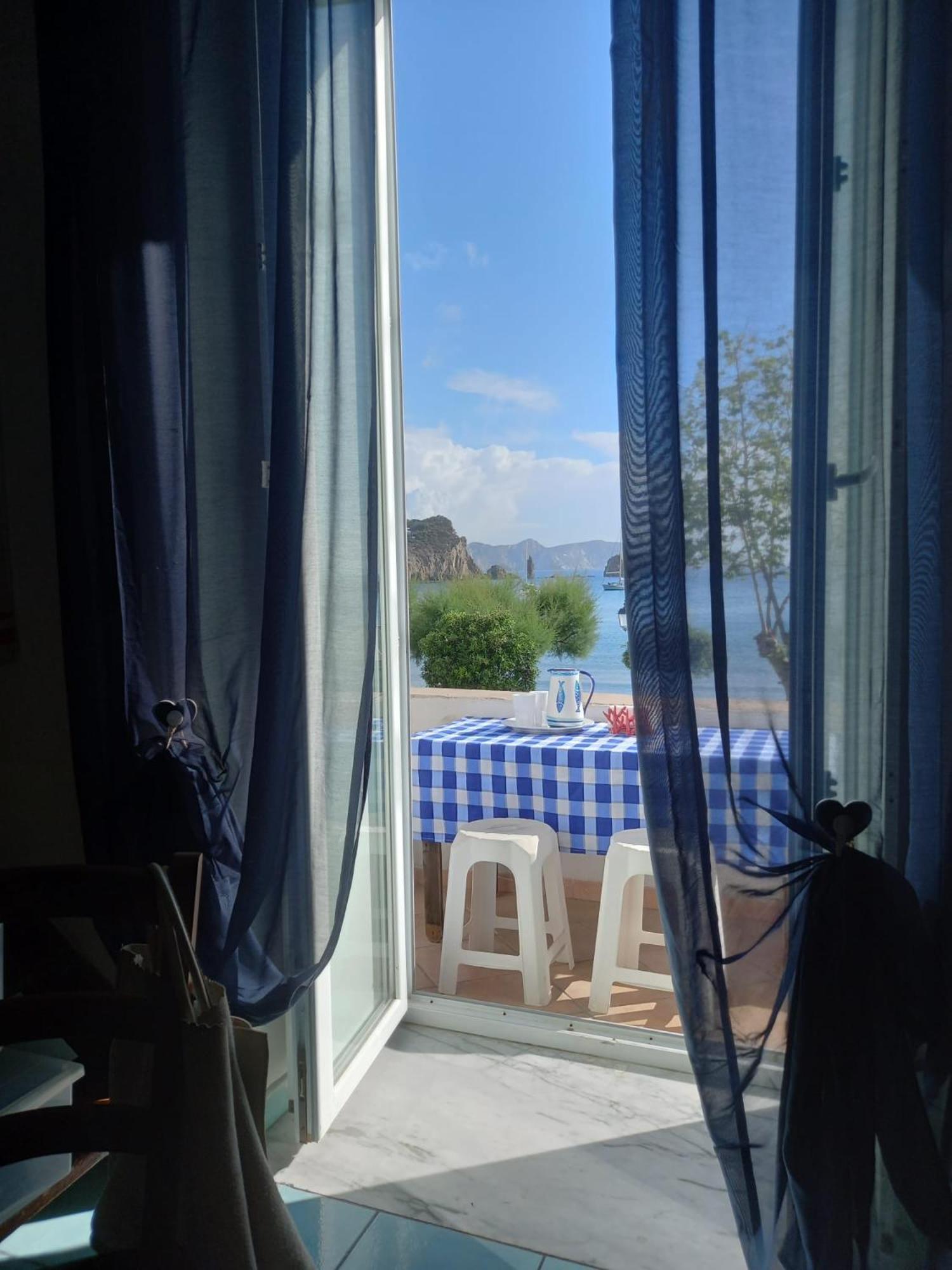 La Casa Sugli Archi Hotel Ponza Ngoại thất bức ảnh