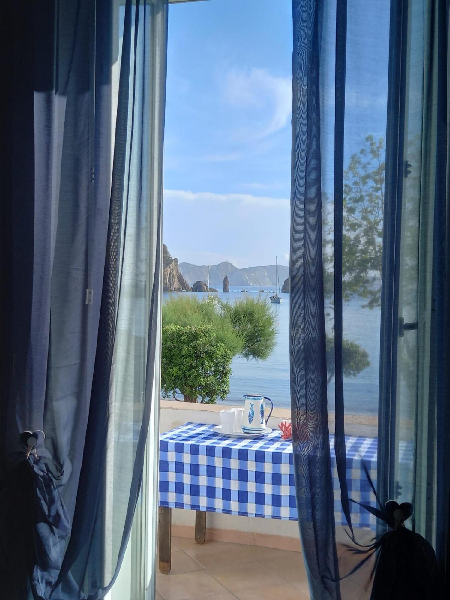 La Casa Sugli Archi Hotel Ponza Ngoại thất bức ảnh
