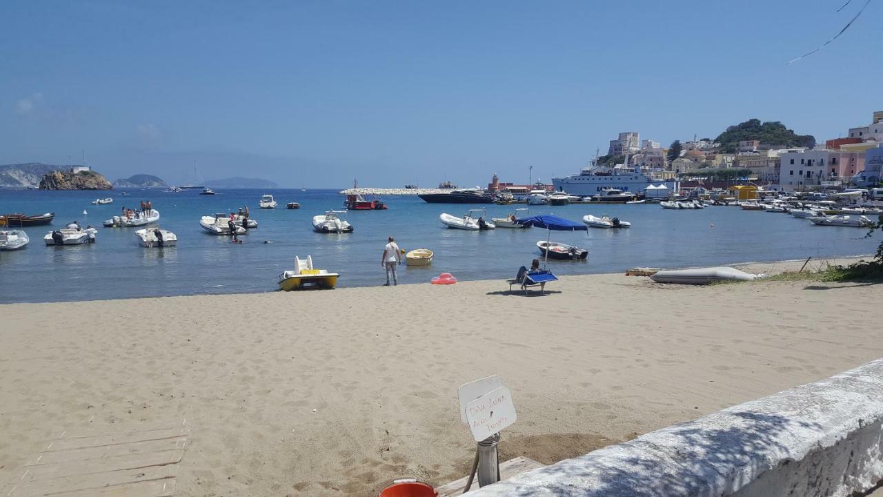 La Casa Sugli Archi Hotel Ponza Ngoại thất bức ảnh